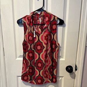 Stylish Sleeveless Red and Gold Women's Top